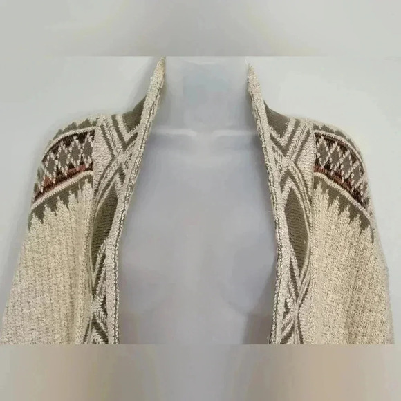 Lucky Brand Cardigan Sweater Womens Size M Jacquard Knit Aztec Geometric print - Picture 6 of 11